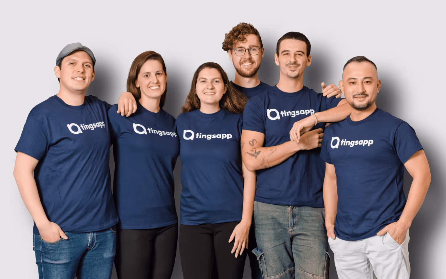The Tingsapp moving team
